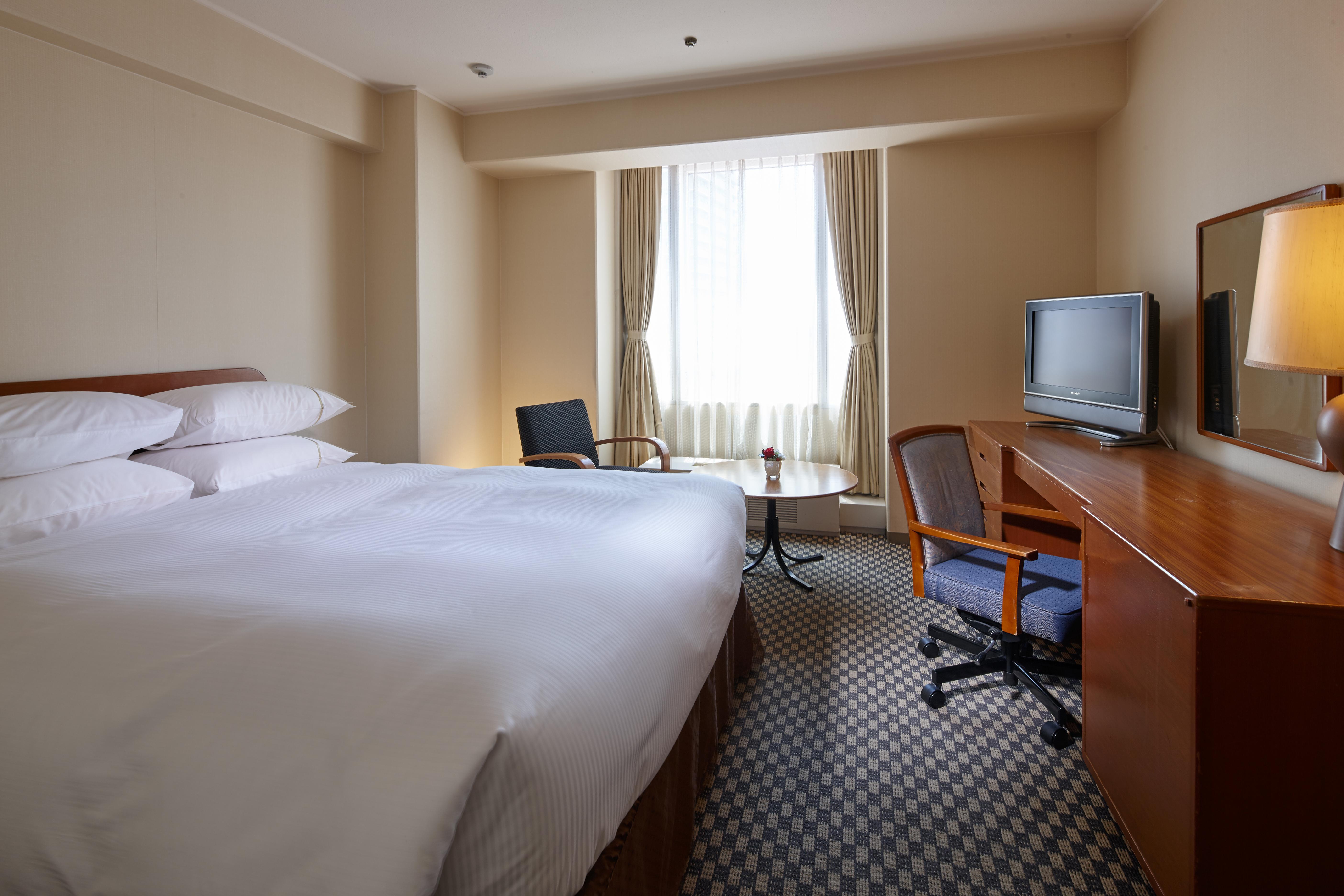 Sheraton Miyako Hotel Osaka Exterior photo