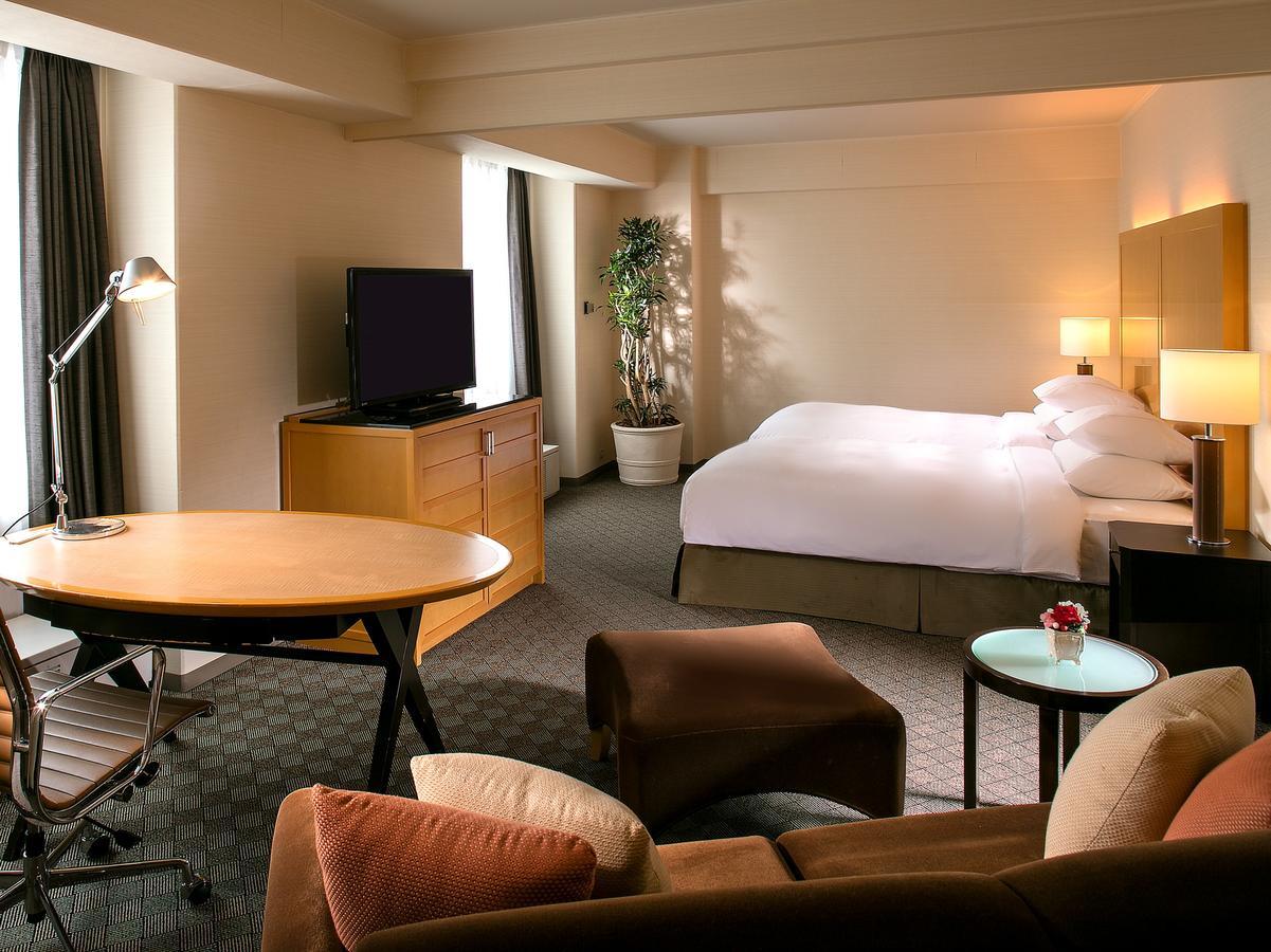 Sheraton Miyako Hotel Osaka Exterior photo